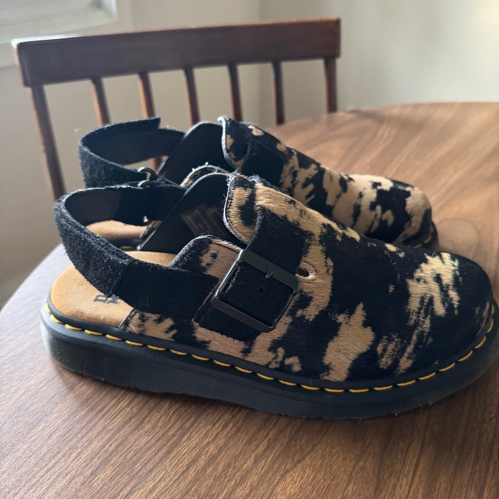 Dr. Martens Jorge II Contrast Hair on Slingback Mule • size 9